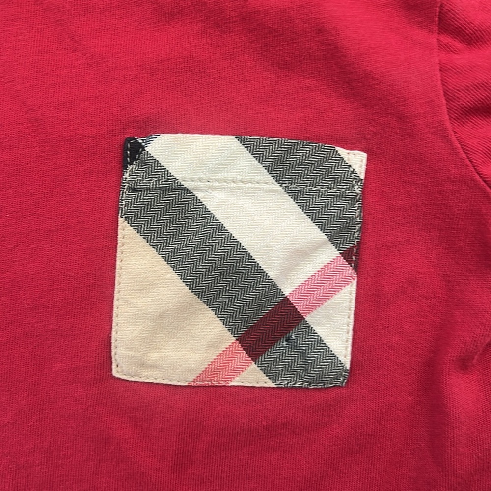 Burberry tshirt - Picture 2 of 6